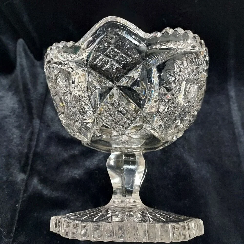 Early American Pressed Pattern Glass (EAPG)Pedestal/Compote Bowl 5" Tall Vintage - Picture 4 of 12